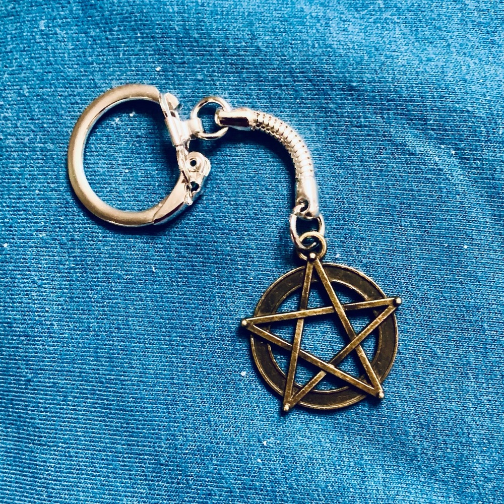 Bronze pentagram keychain